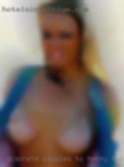 Discrete couples to horny fuck.